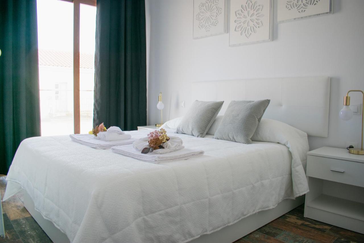 Apartamentos Cerezo La Codosera Eksteriør billede